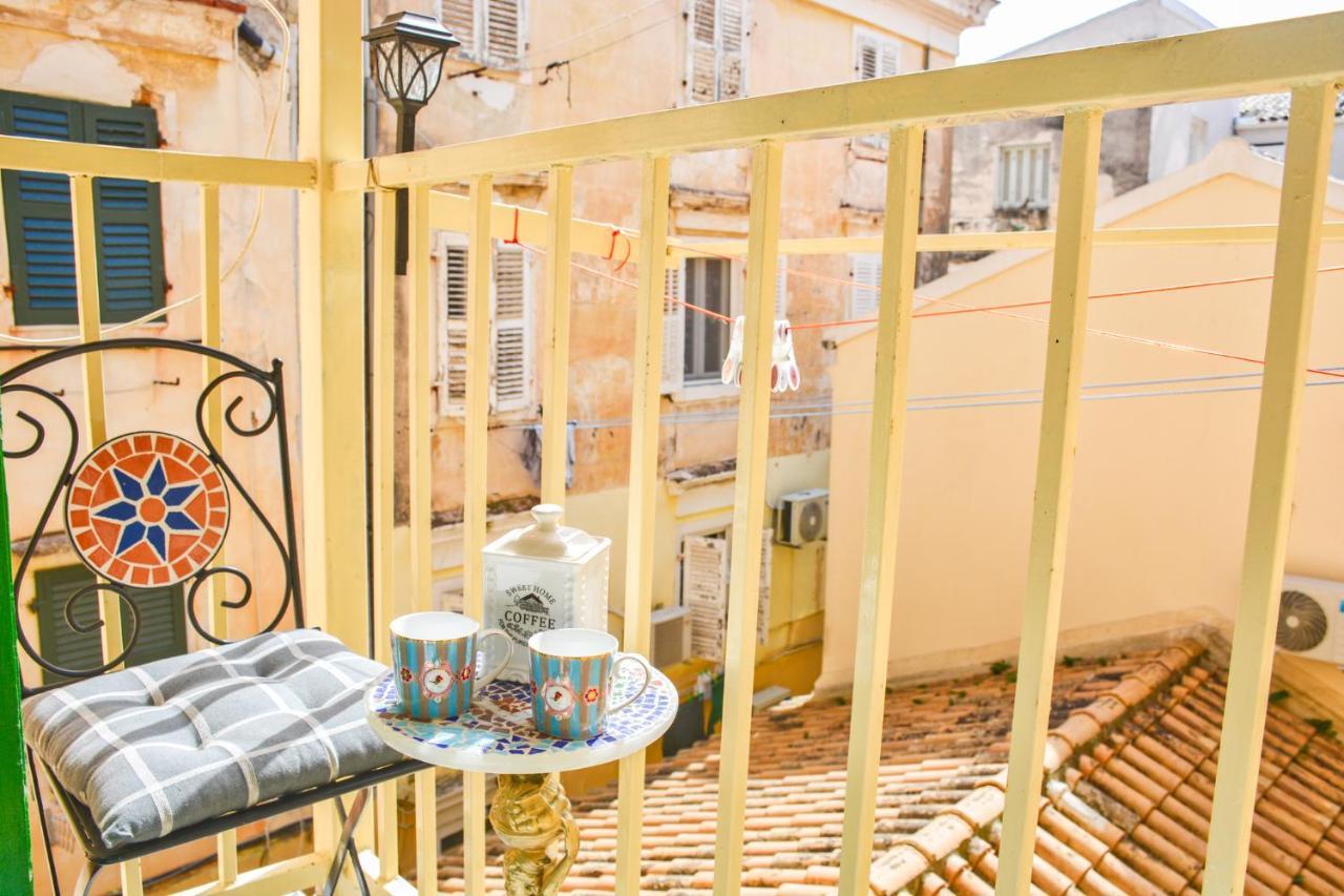 Venetian Well Gallery Apartment In Corfu Old Town Екстер'єр фото