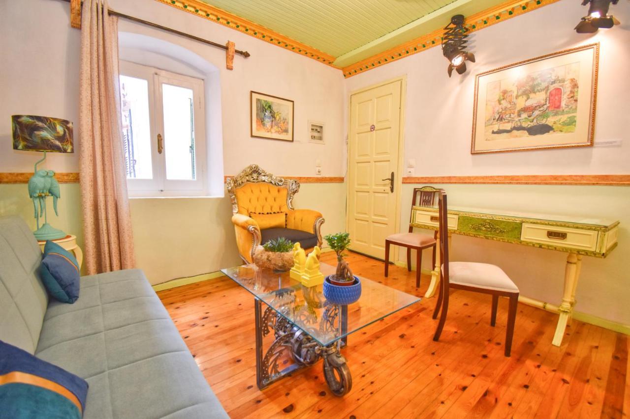 Venetian Well Gallery Apartment In Corfu Old Town Екстер'єр фото